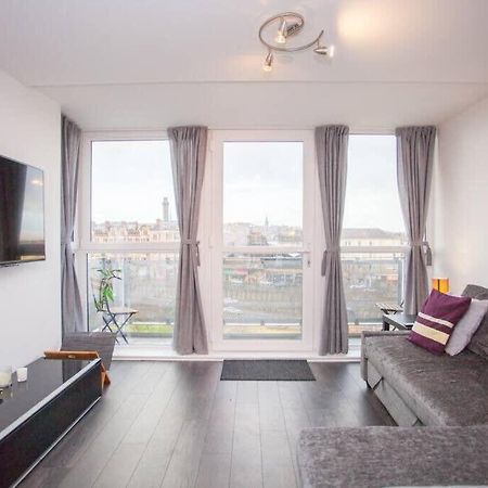 Beautiful Flat With Panoramic Views Over The City Glasgow Exterior foto