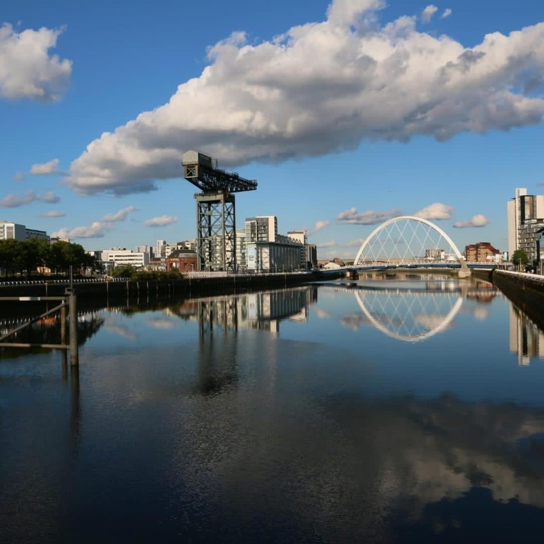 Beautiful Flat With Panoramic Views Over The City Glasgow Exterior foto